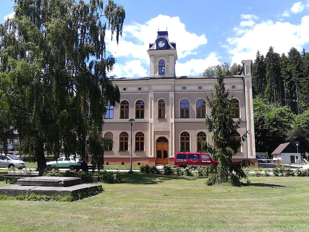 Apartament Stastna Trinactka Svoboda nad Úpou Zewnętrze zdjęcie